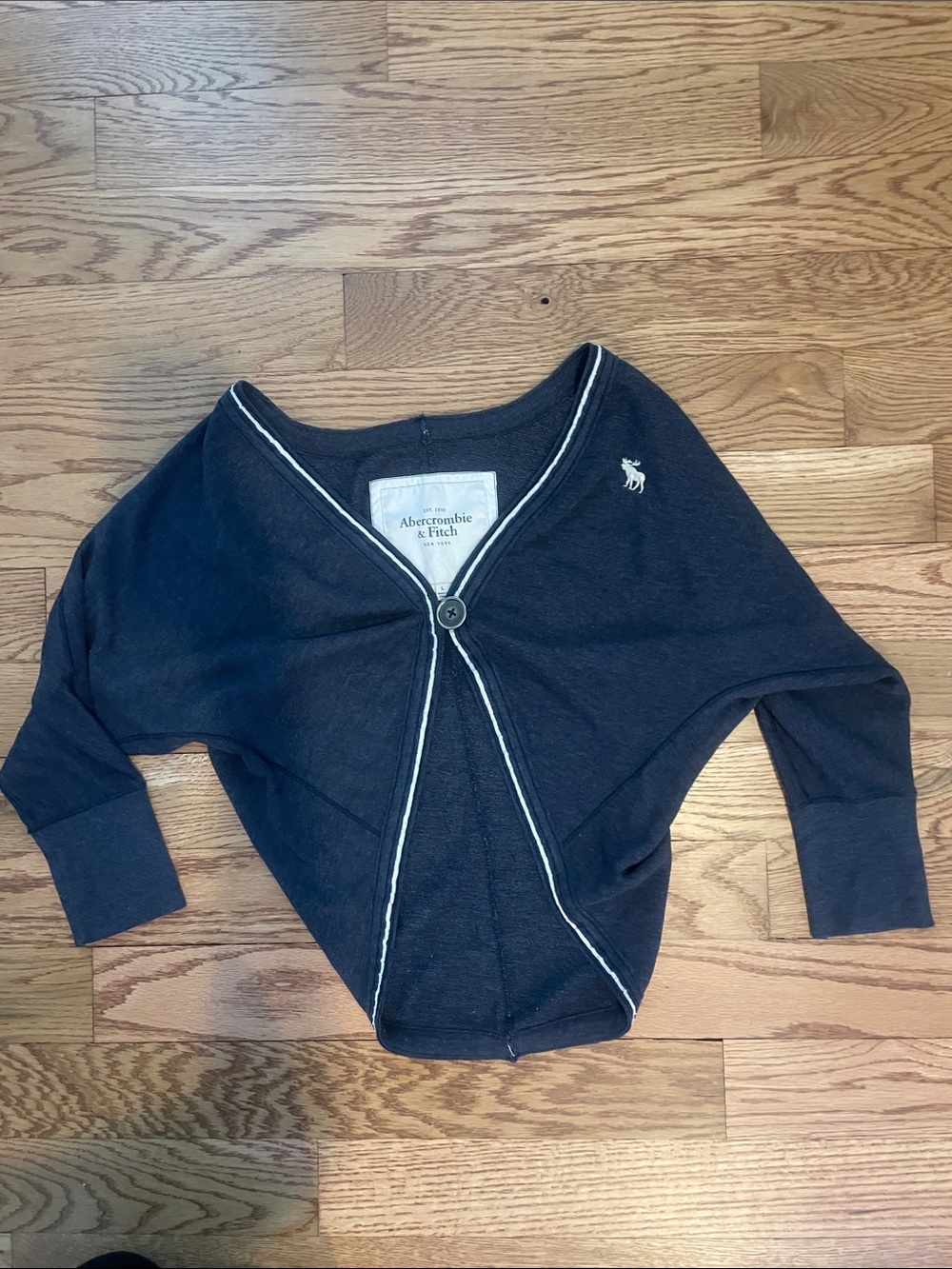 Abercrombie & Fitch Navy Cropped Shawl-Collar Cardigan with Contrast Trim
